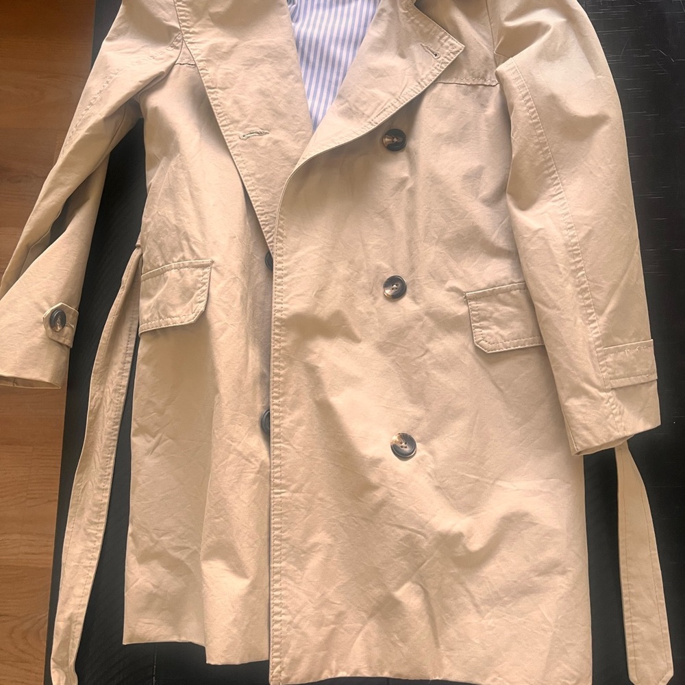 Fall coat by Zara.